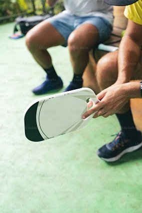 BOUNCING: Does The Ball Bounce In Pickleball